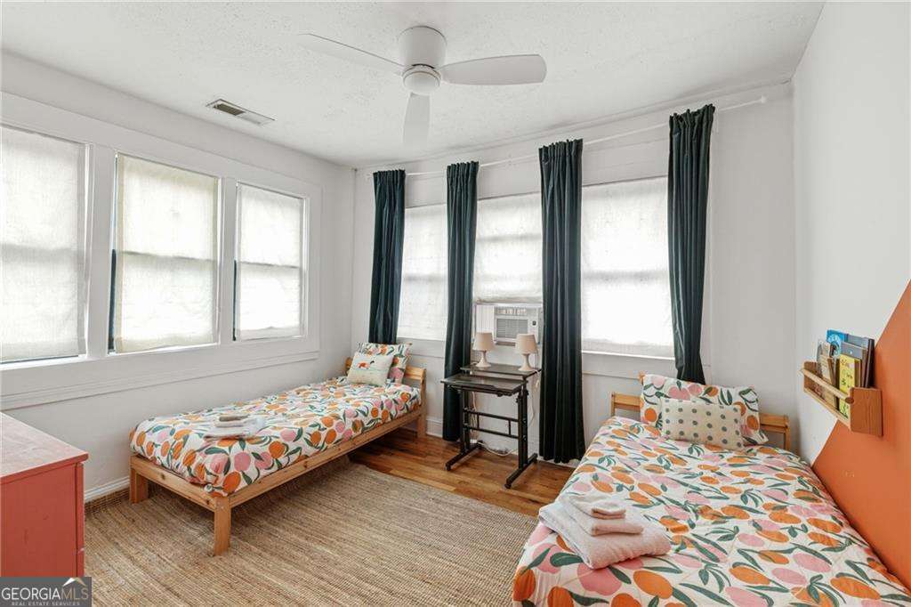 66 Howell Street Ne Property Photo 33
