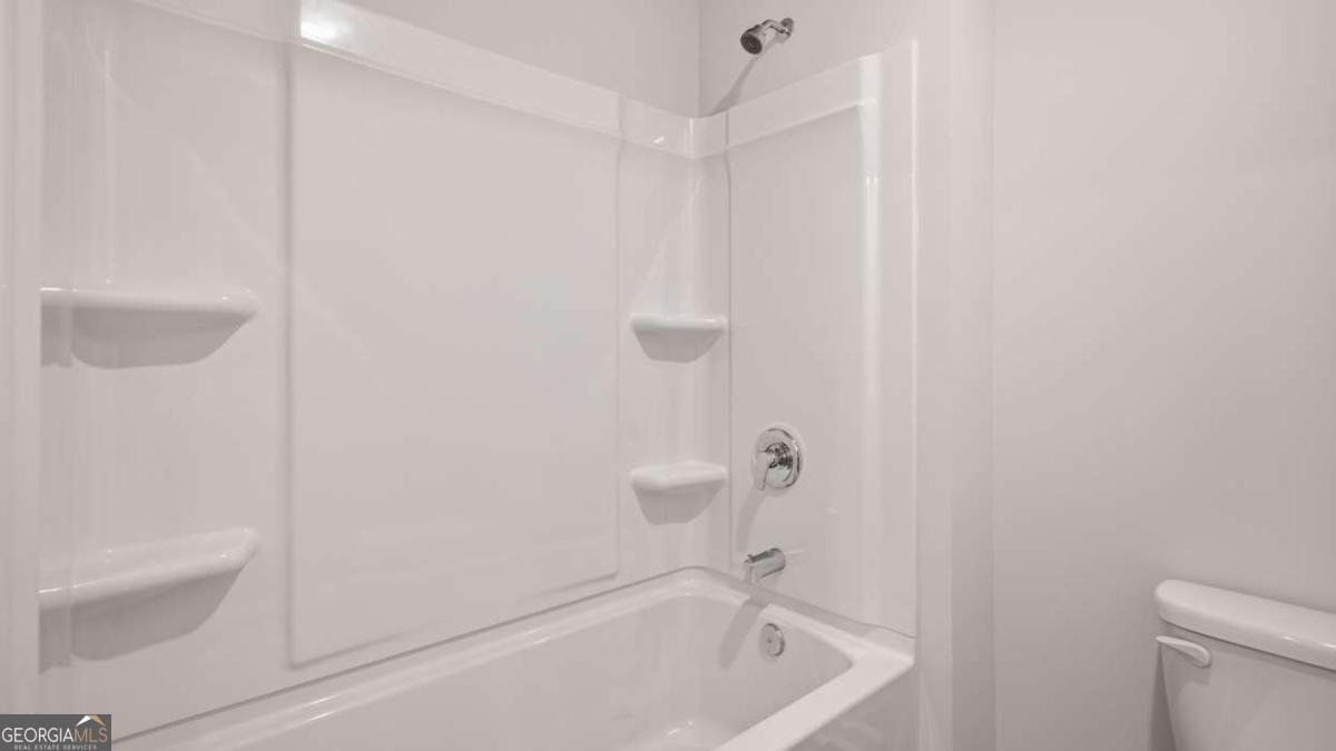 1307 Hollingsworth Way Property Photo 22