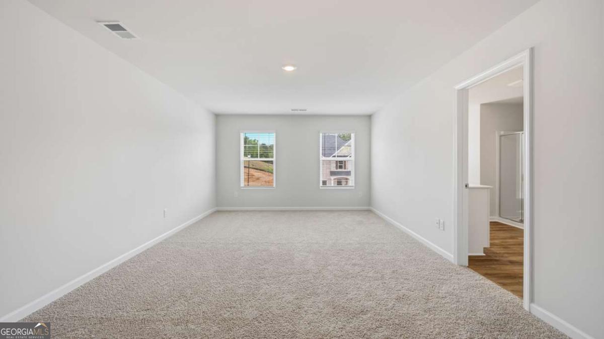 1307 Hollingsworth Way Property Photo 27