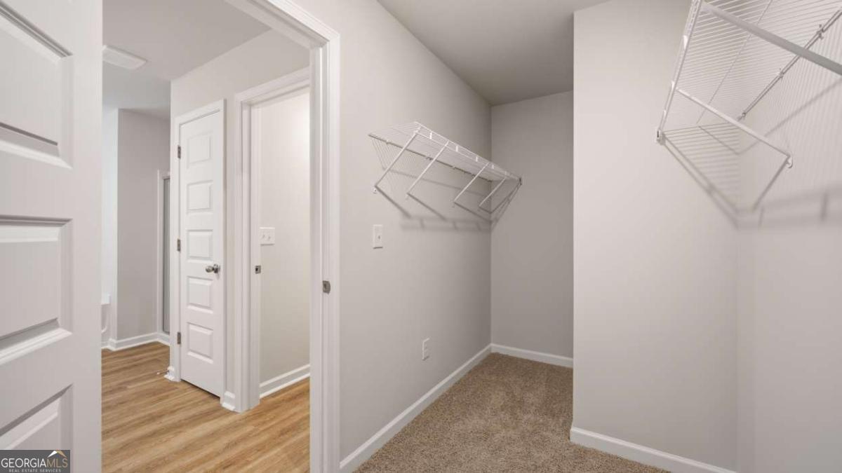 1307 Hollingsworth Way Property Photo 32