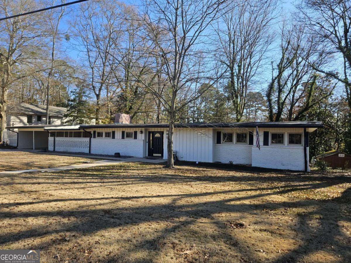 989 Rudolph Street Property Photo 1
