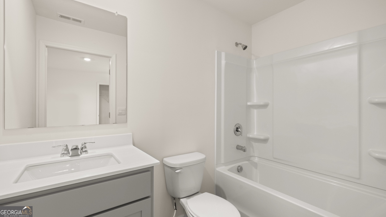2251 Edgecombe Lane Property Photo 33