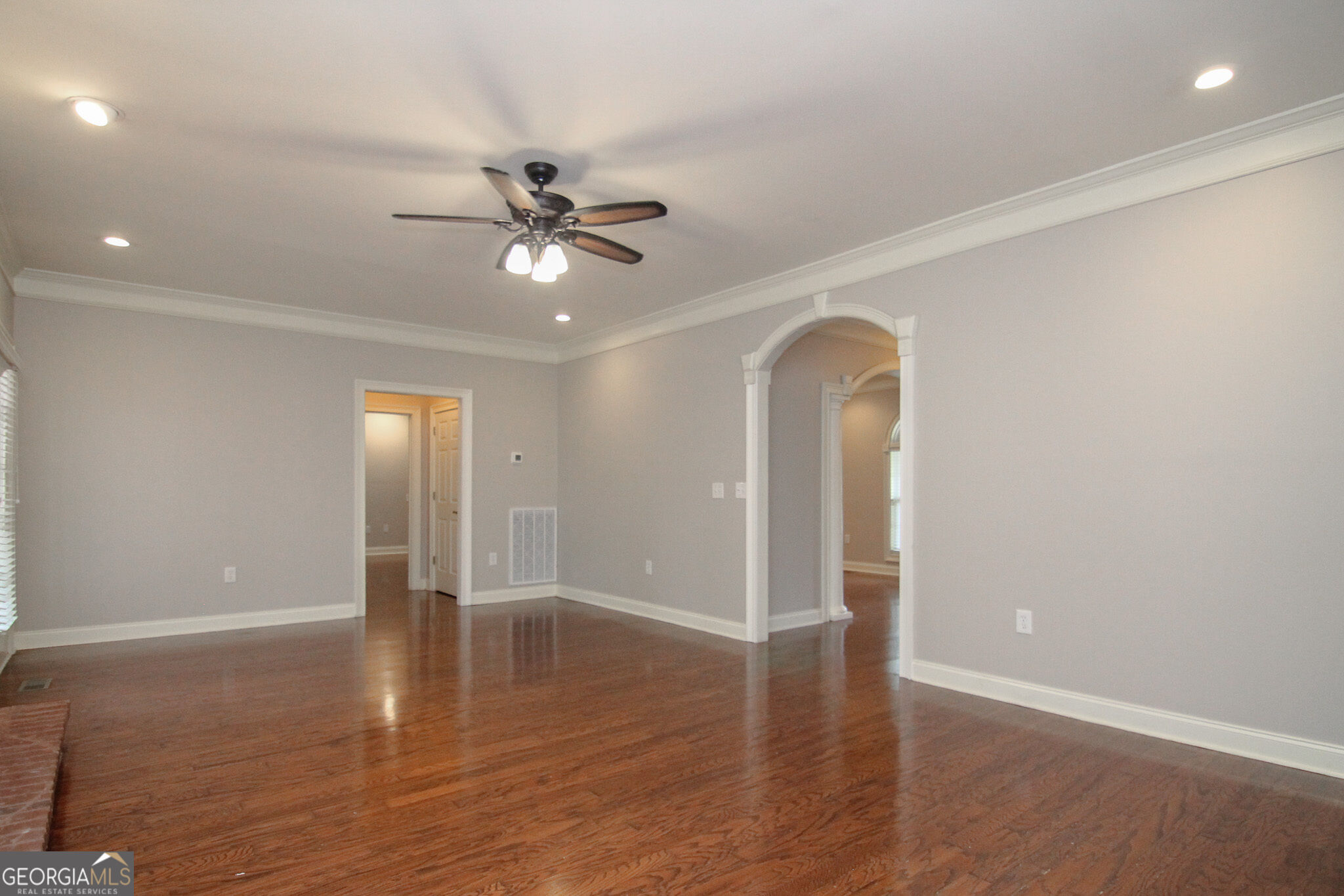213 Sabre Drive Property Photo 14