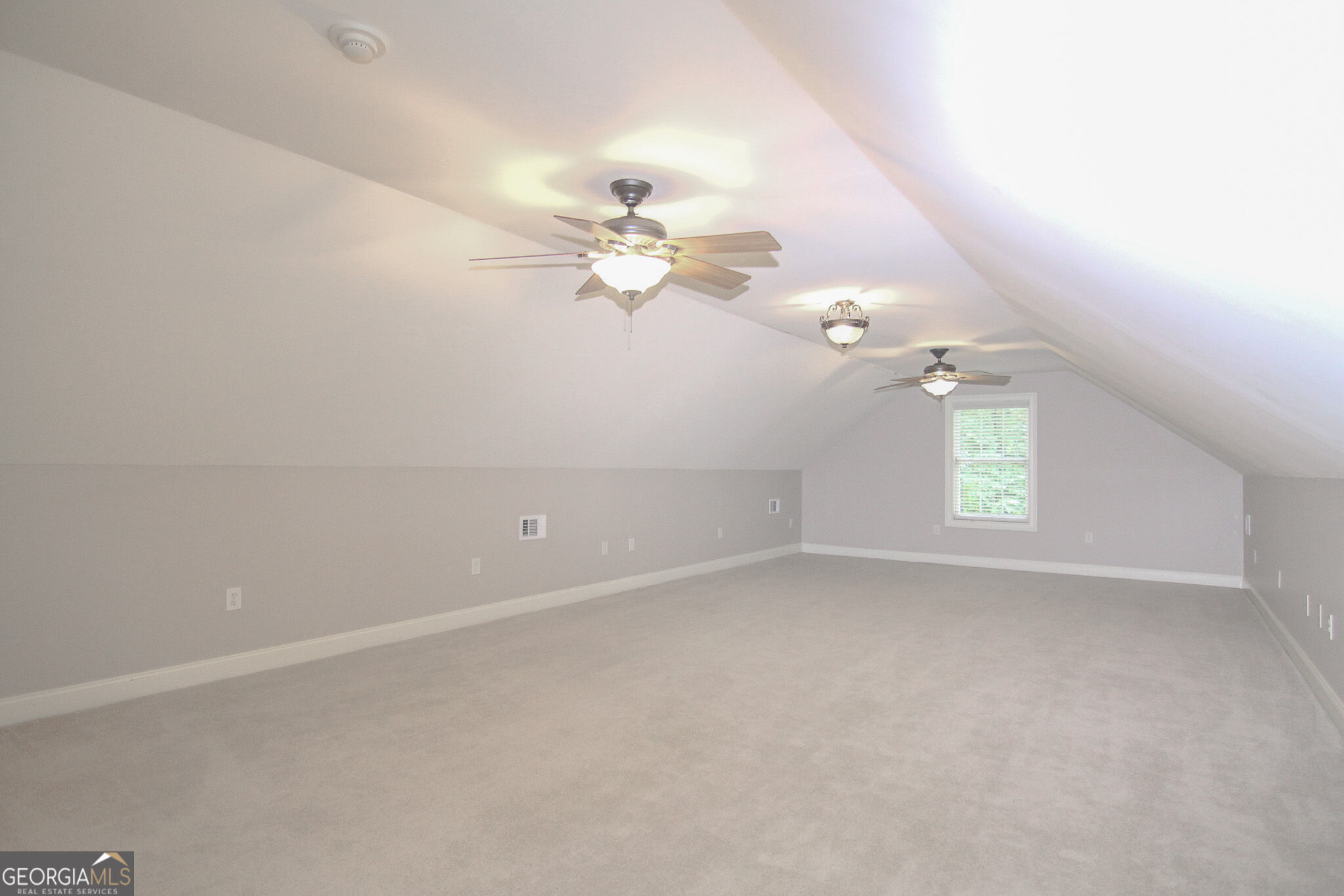 213 Sabre Drive Property Photo 24