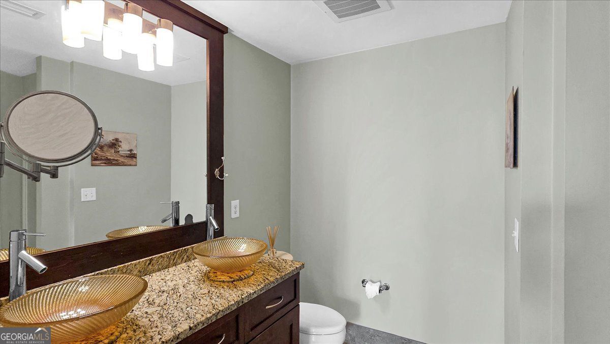 3338 Peachtree Road # 508 Property Photo 5