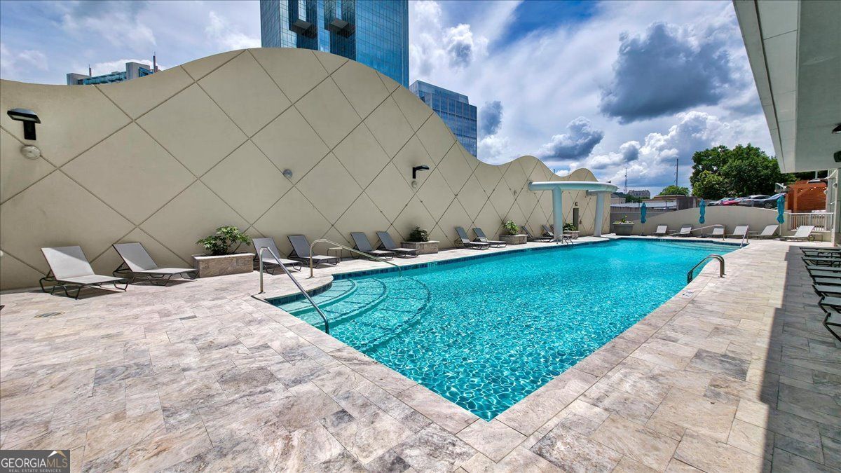 3338 Peachtree Road # 508 Property Photo 15