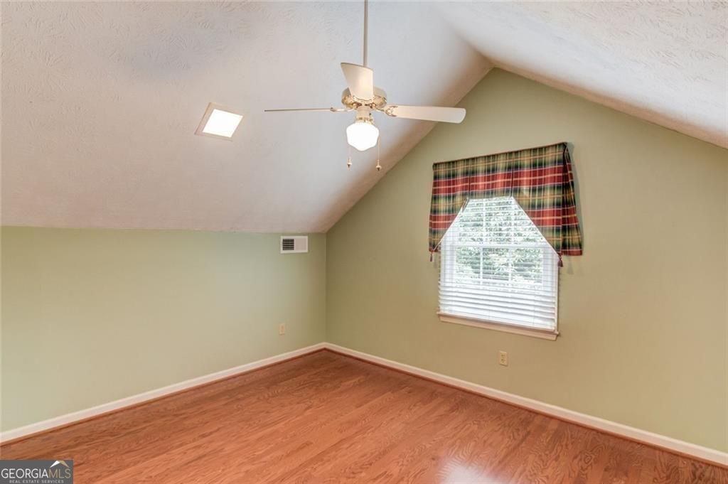 420 Taberwood Way Property Photo 33