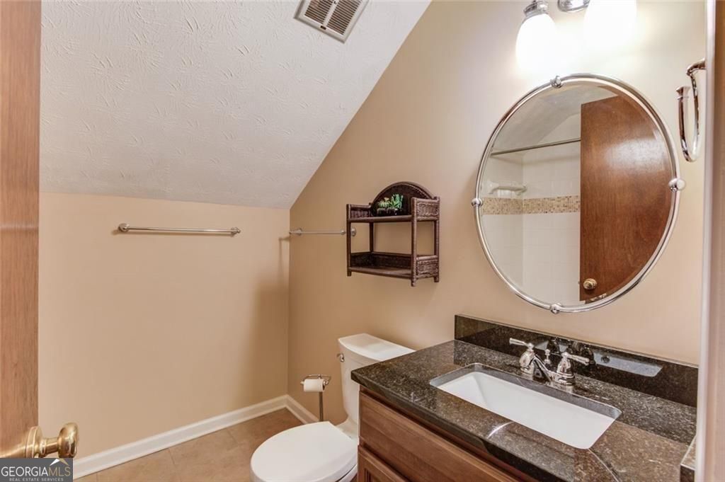 420 Taberwood Way Property Photo 38