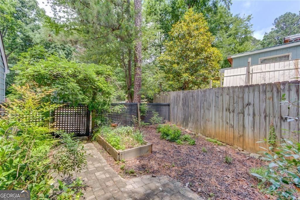 420 Taberwood Way Property Photo 42
