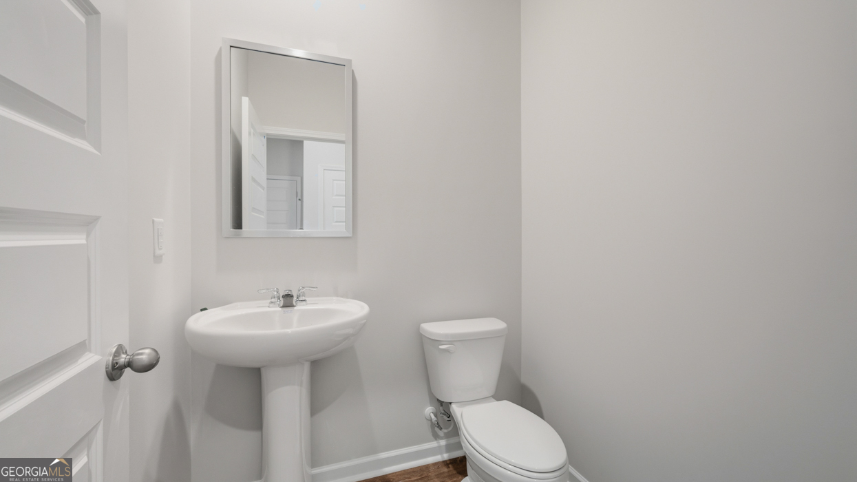 2272 Edgecombe Property Photo 6