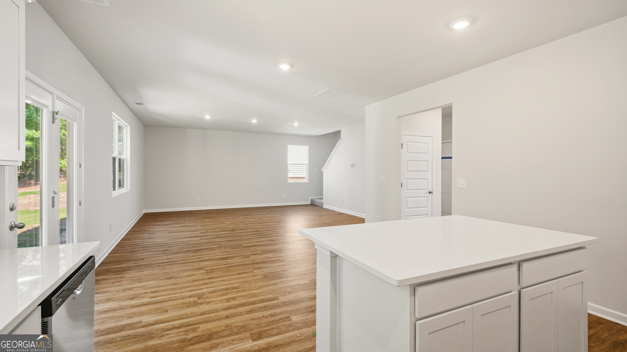 2272 Edgecombe Property Photo 11