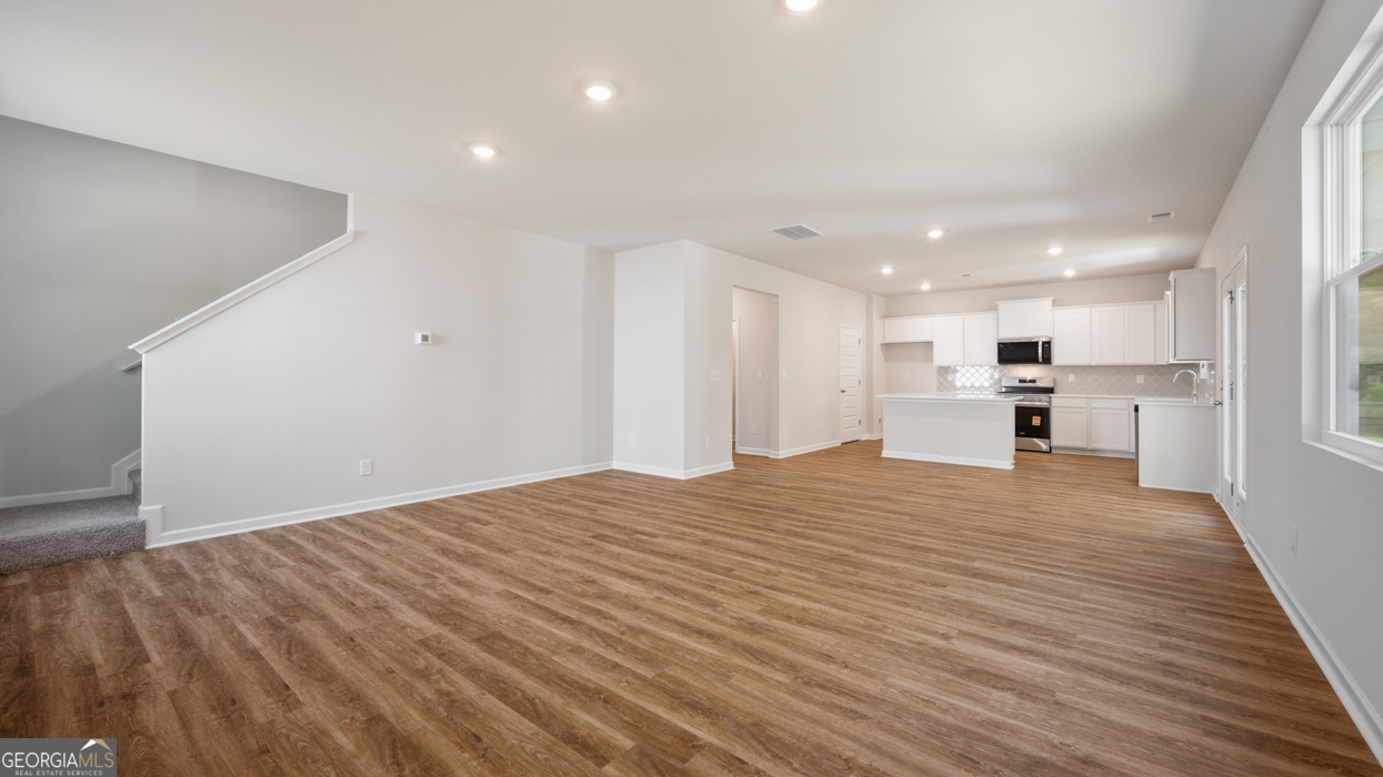 2272 Edgecombe Property Photo 14