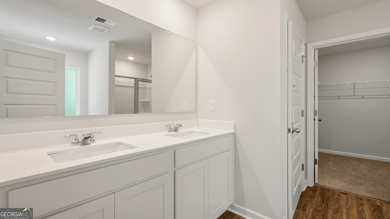 2272 Edgecombe Property Photo 28
