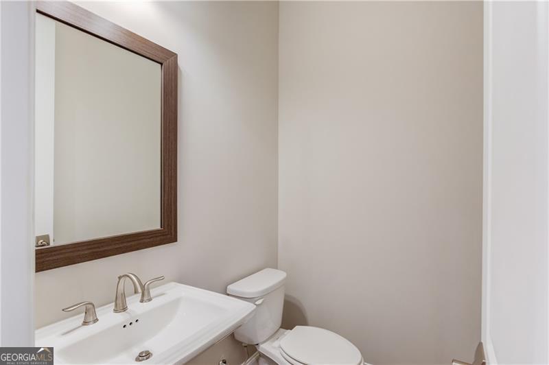 704 Hickory Hollow Walk Property Photo 18