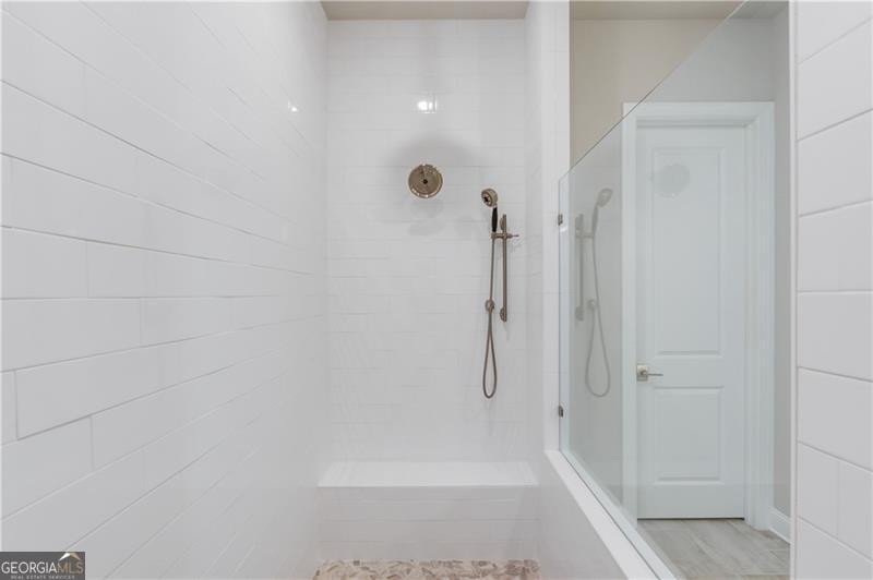 704 Hickory Hollow Walk Property Photo 32