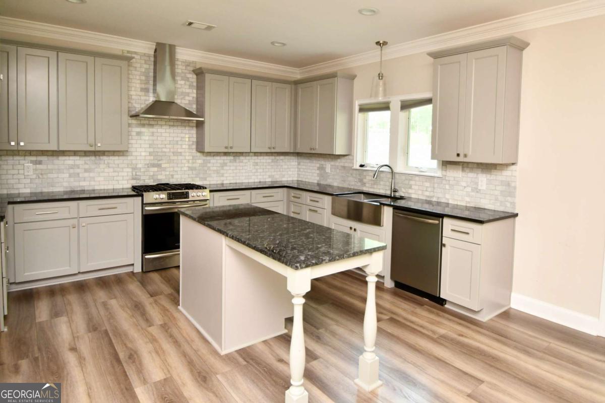 3065 Meadow Springs Drive Property Photo 12