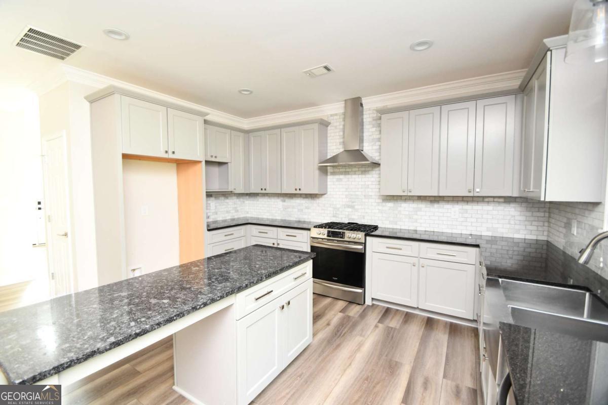 3065 Meadow Springs Drive Property Photo 13