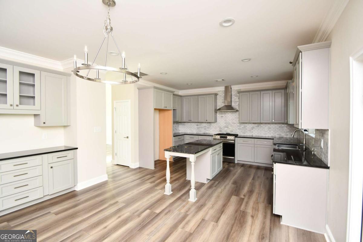 3065 Meadow Springs Drive Property Photo 14