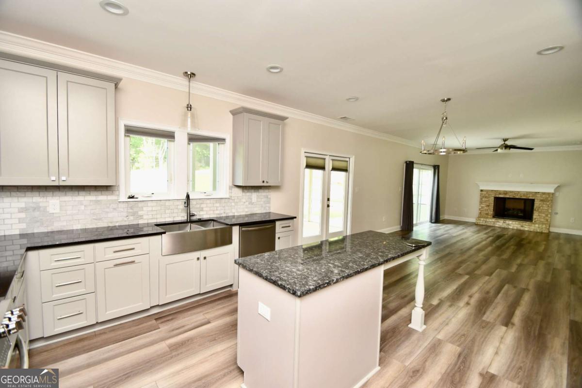 3065 Meadow Springs Drive Property Photo 15