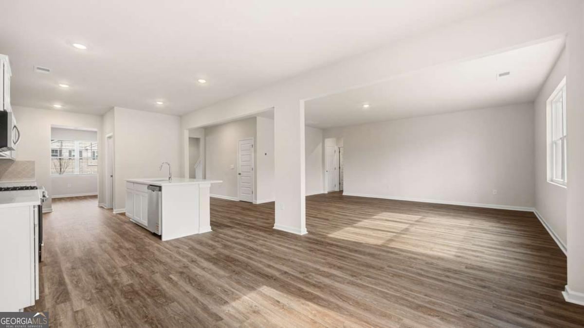 2261 Edgecombe Lane Property Photo 14