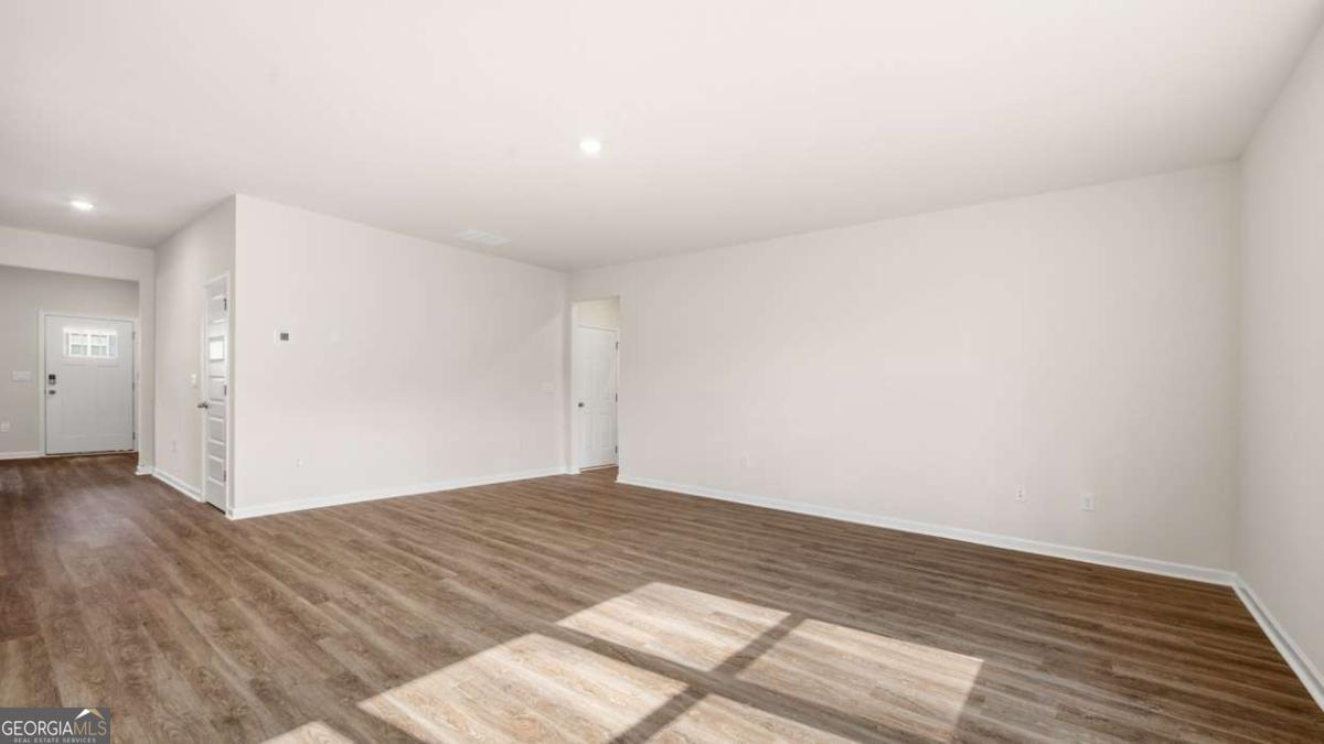 2261 Edgecombe Lane Property Photo 16