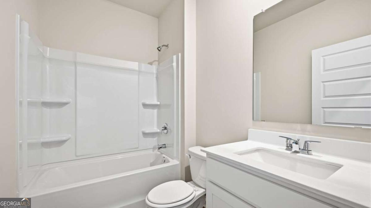 2261 Edgecombe Lane Property Photo 28