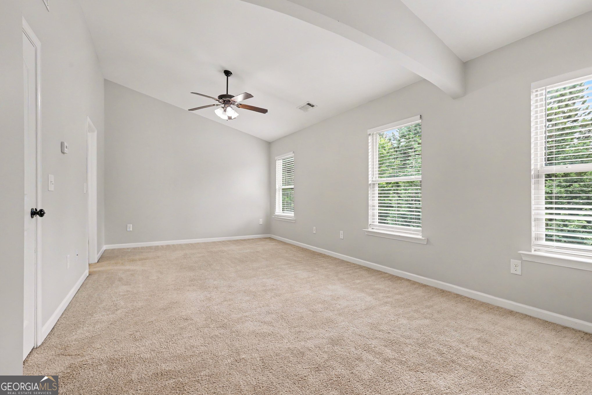 4546 Rainier Way Nw Property Photo 9