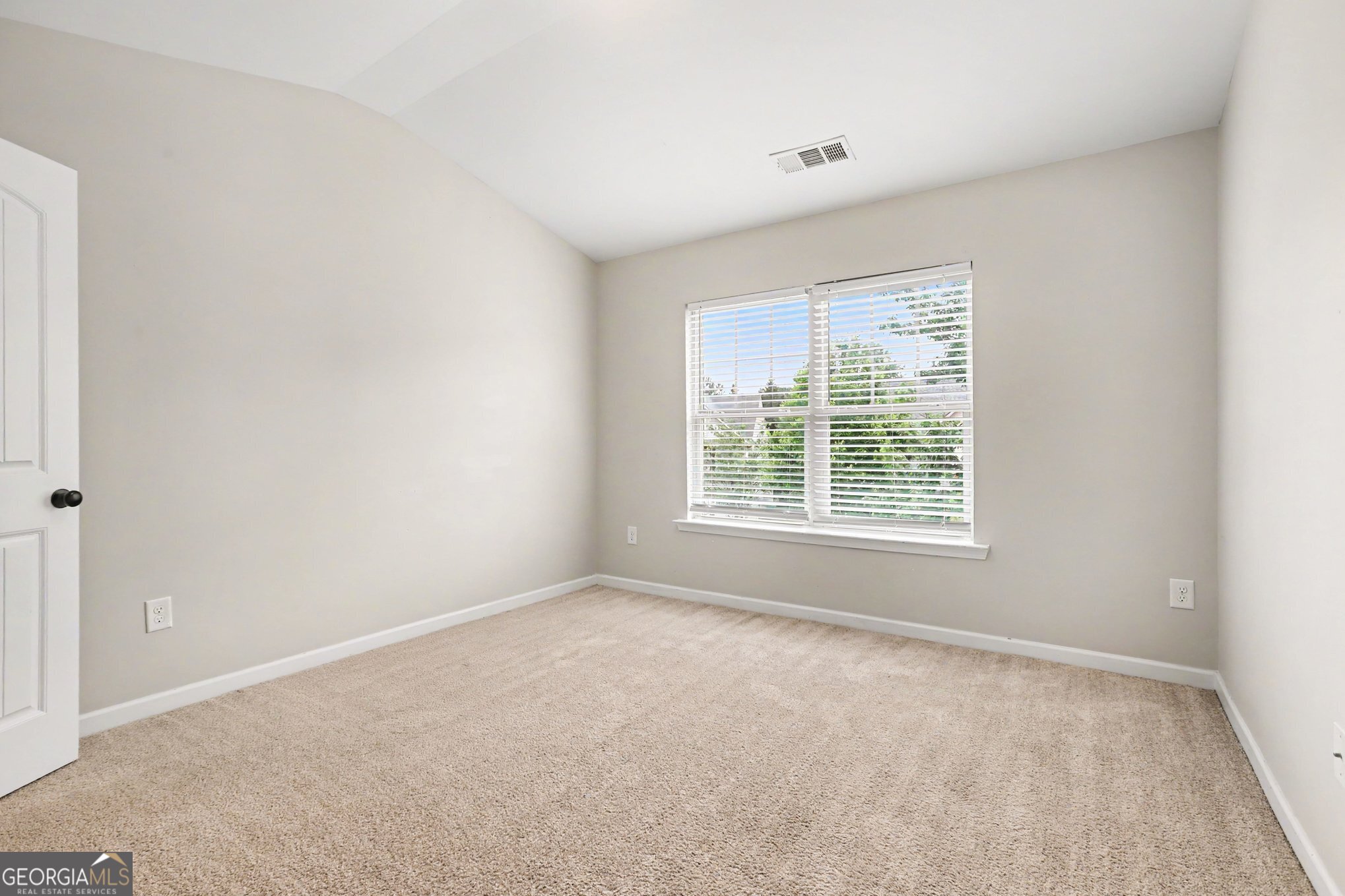4546 Rainier Way Nw Property Photo 10