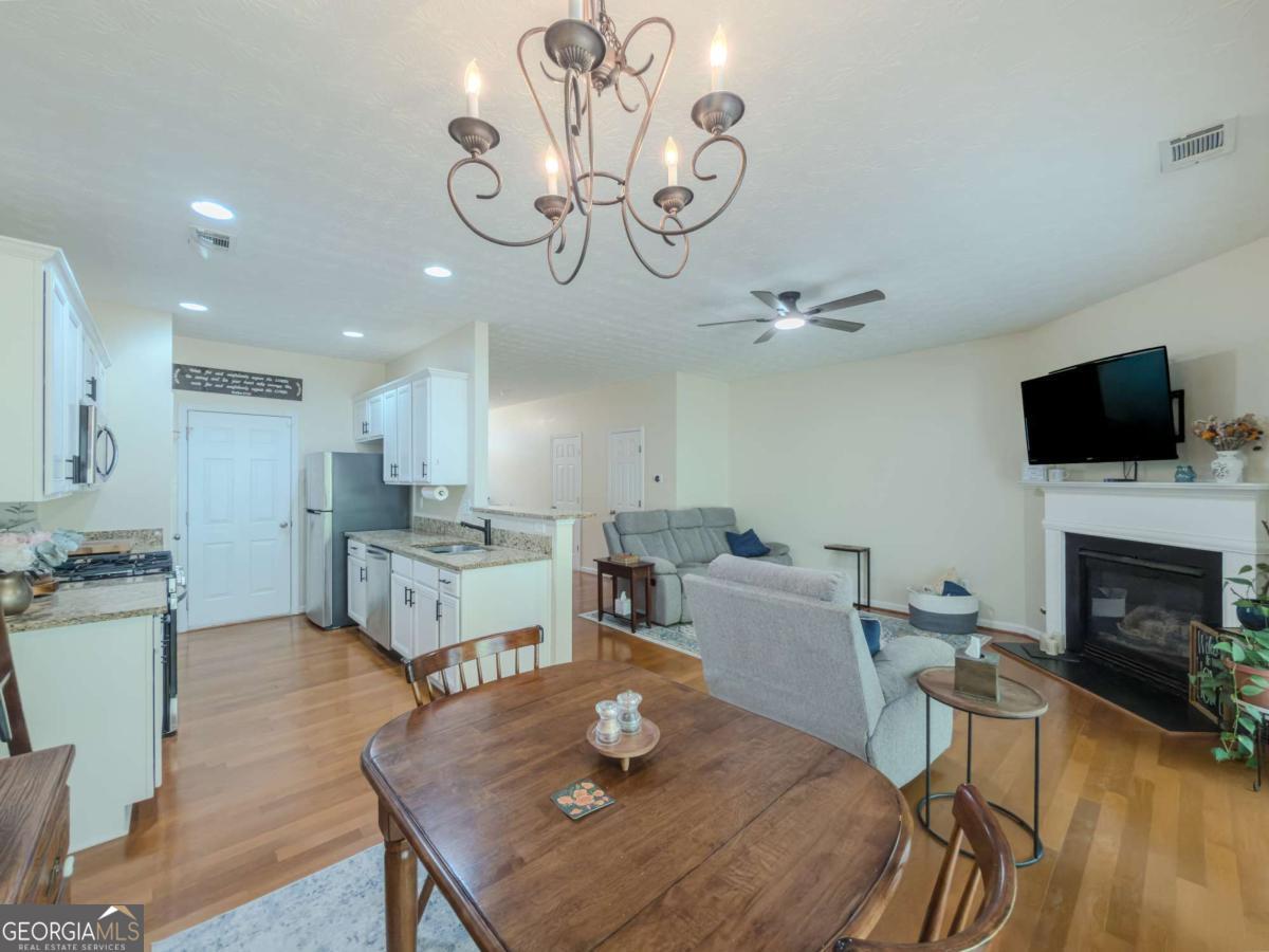 3544 Lantern View Lane Property Photo 9