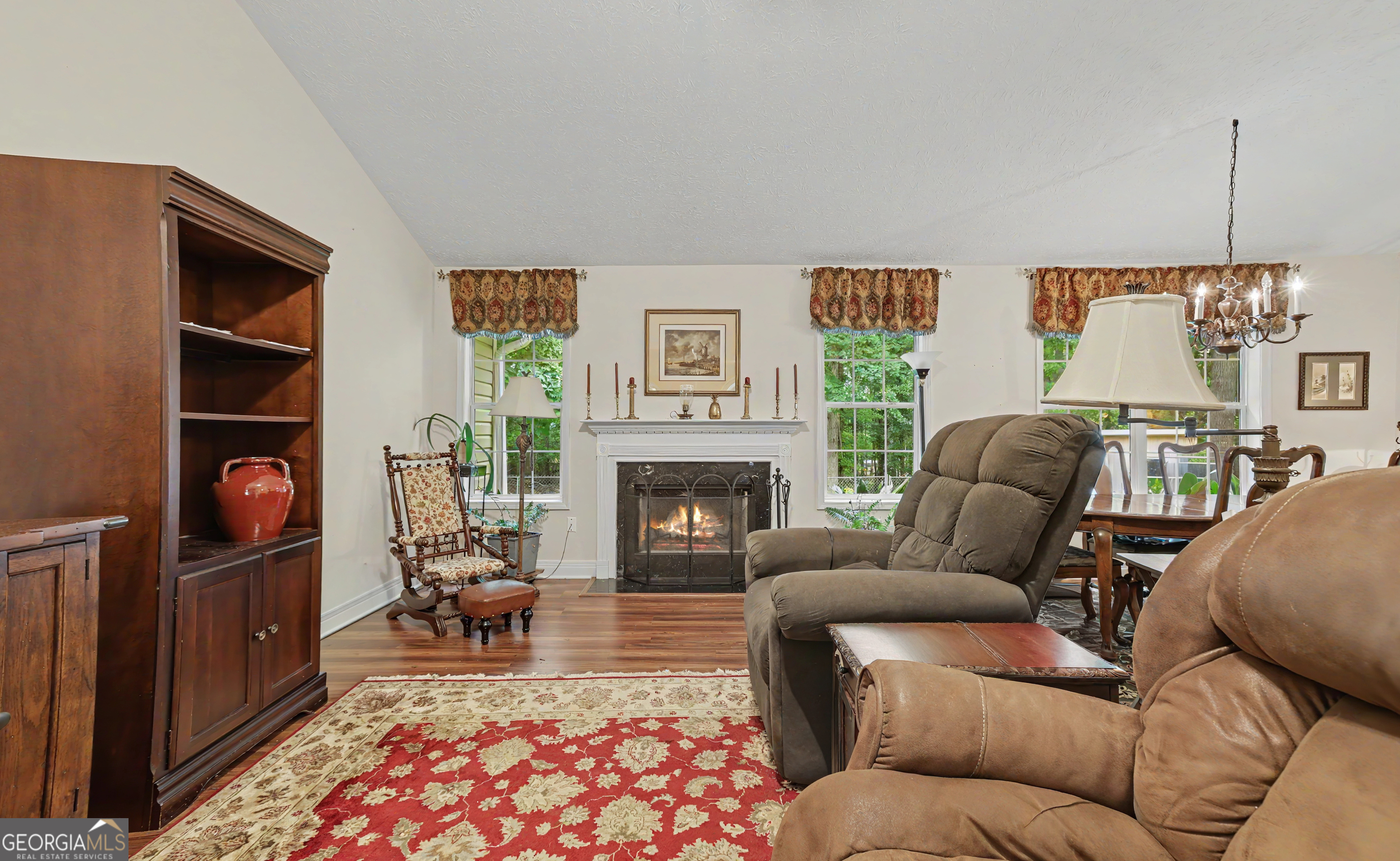 157 Cabots Creek Drive Property Photo 7