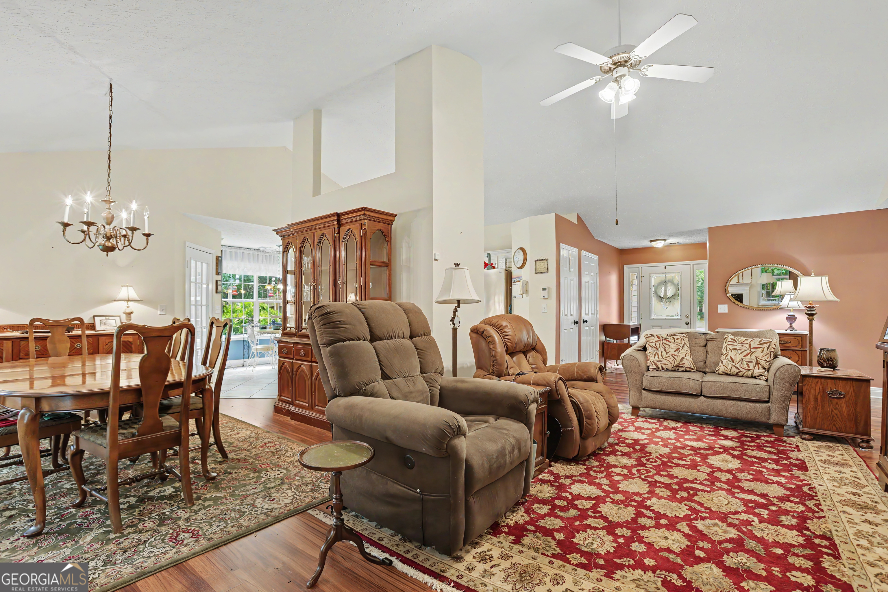 157 Cabots Creek Drive Property Photo 9
