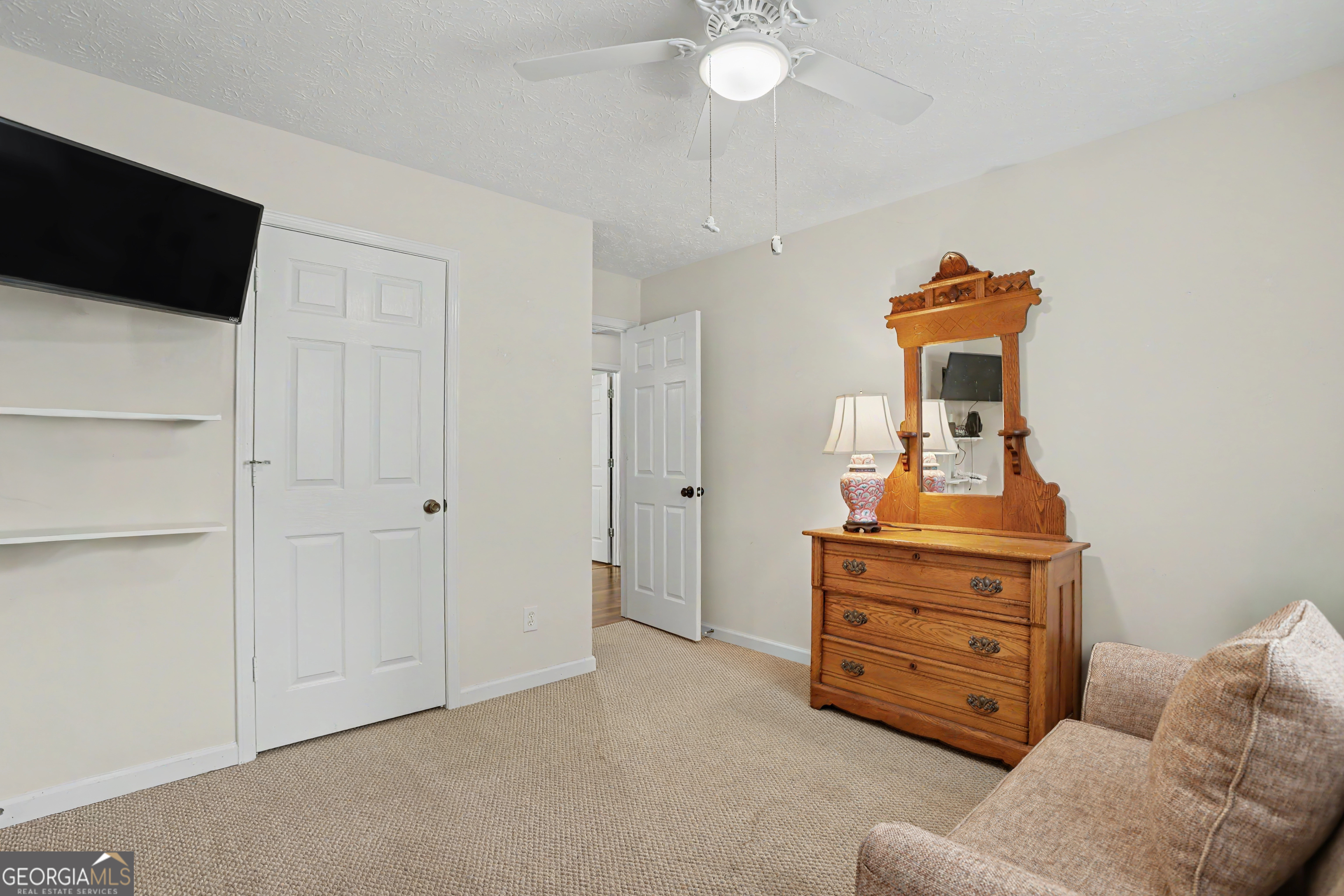 157 Cabots Creek Drive Property Photo 25