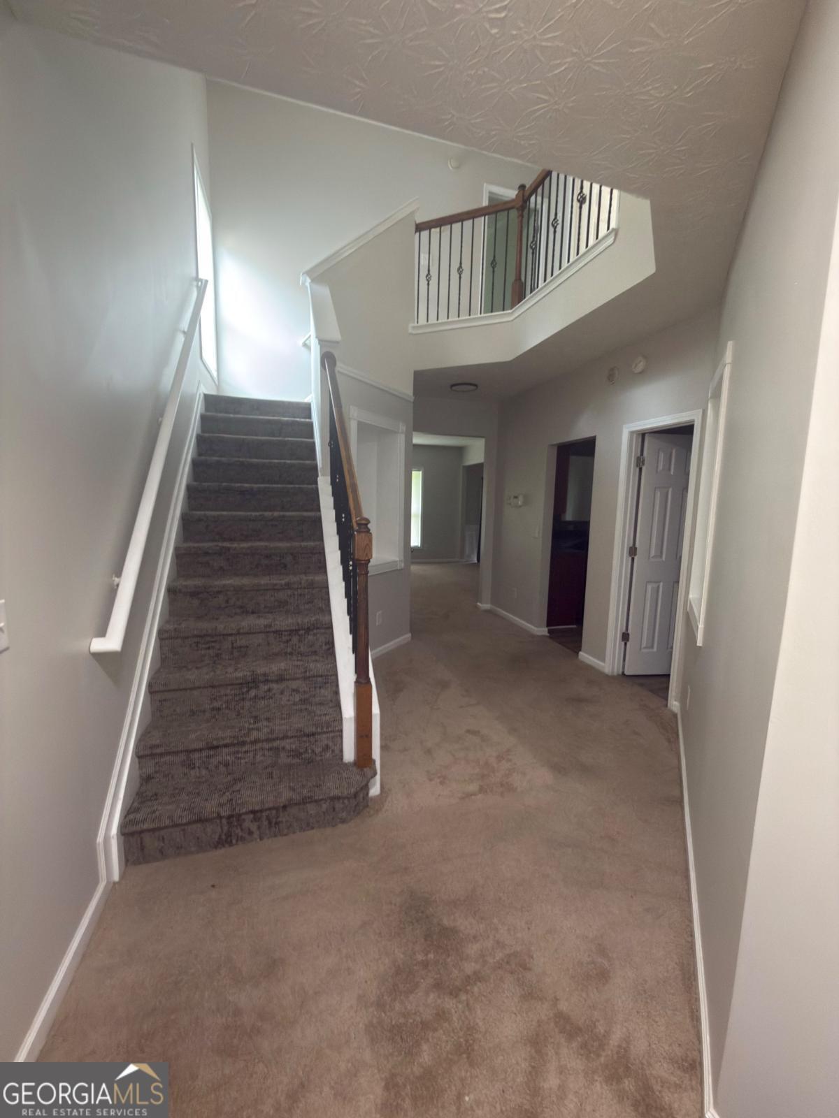6106 Allpoint Way Property Photo 2