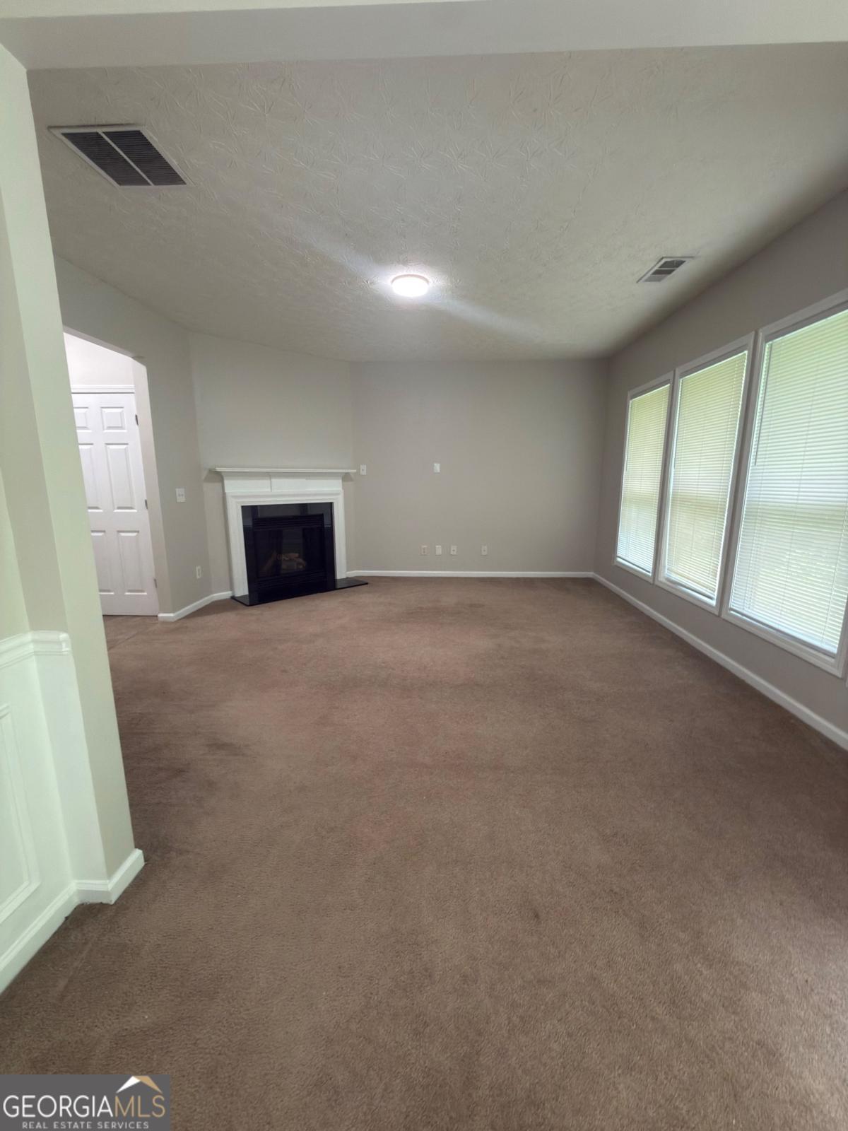 6106 Allpoint Way Property Photo 4