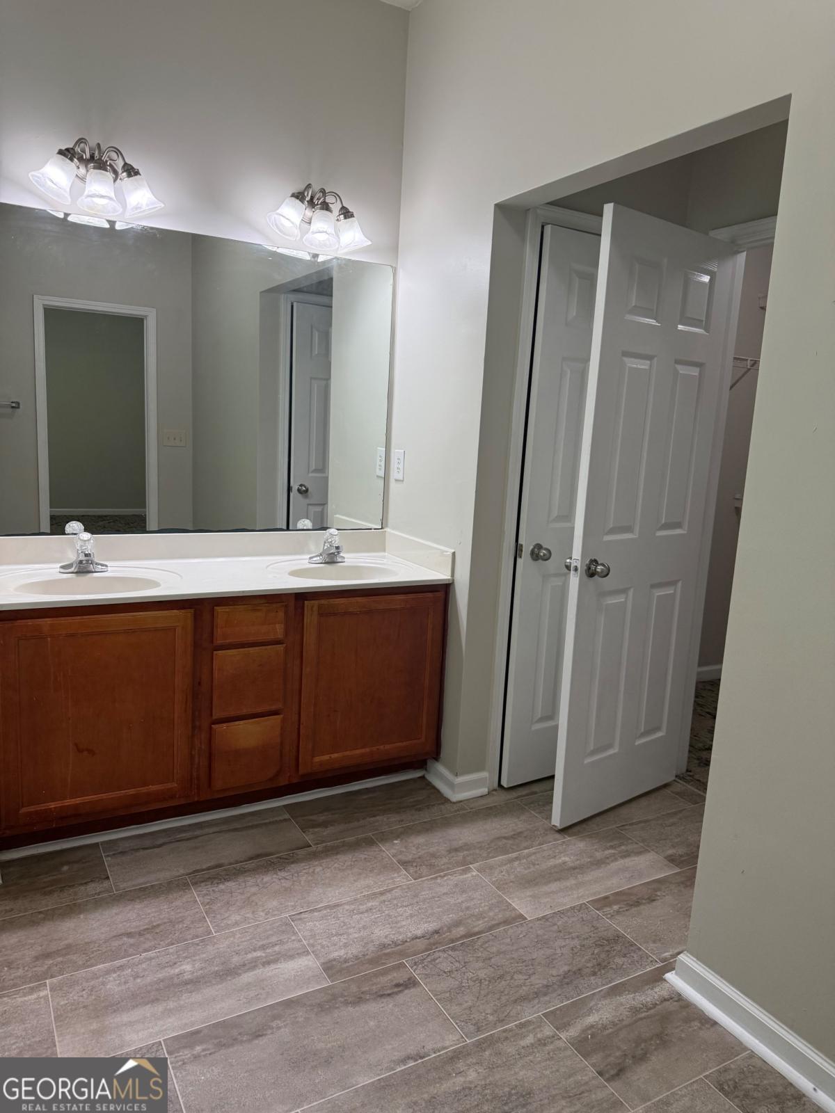 6106 Allpoint Way Property Photo 16