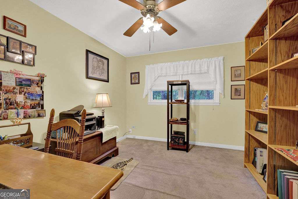 4916 Oak Grove Drive Property Photo 19