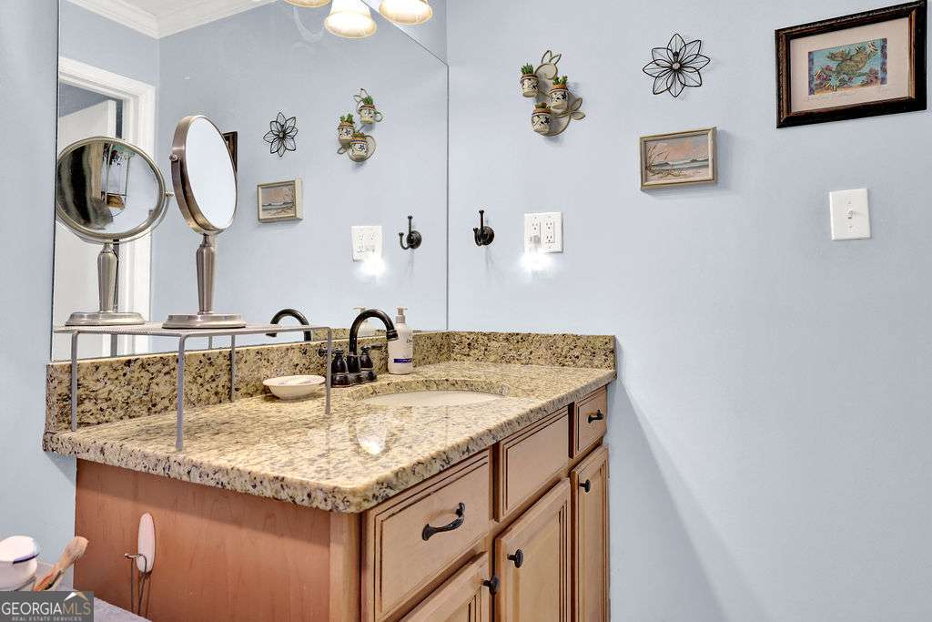 4916 Oak Grove Drive Property Photo 25