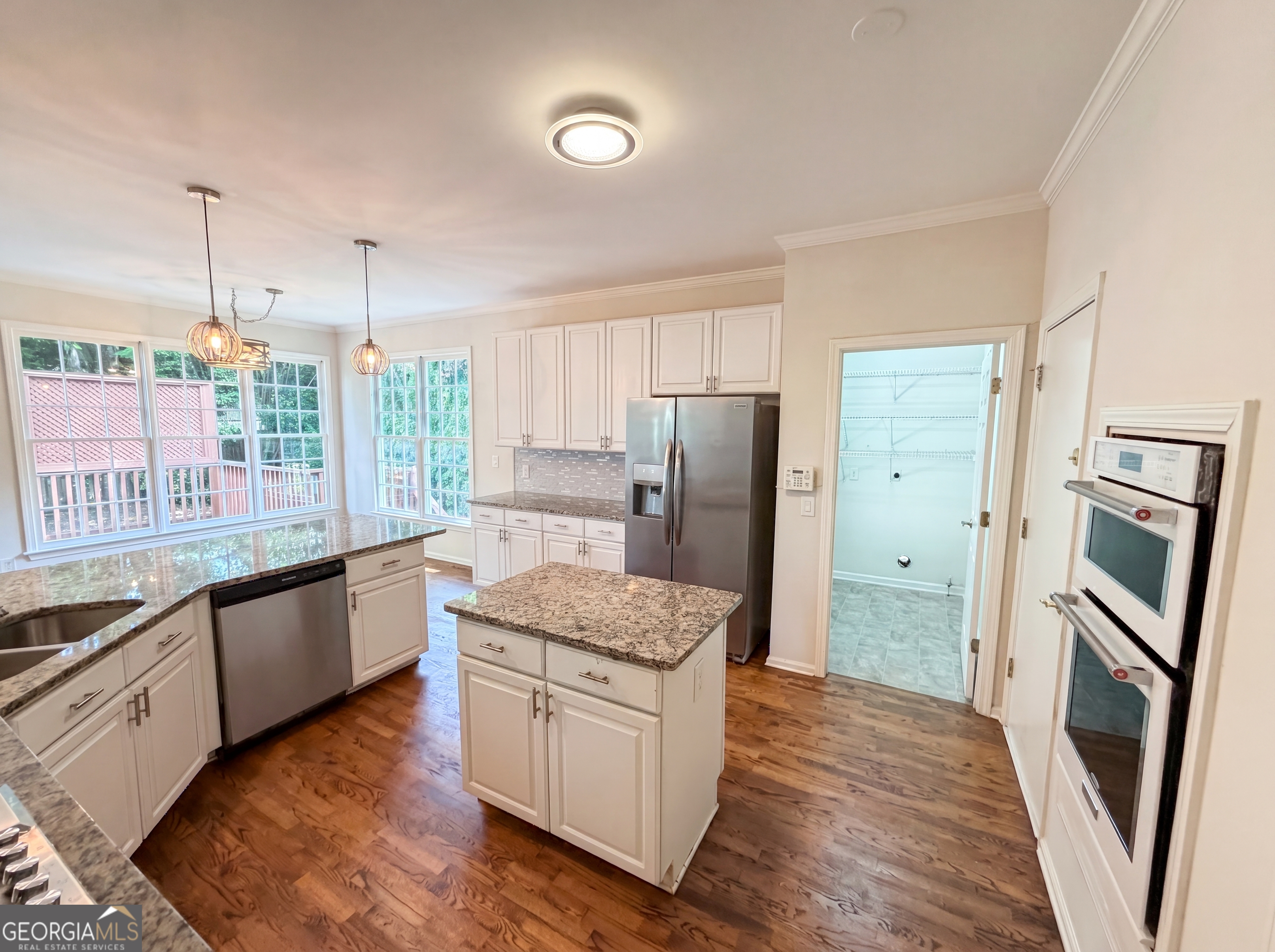 165 Fieldstone Edge Property Photo 12