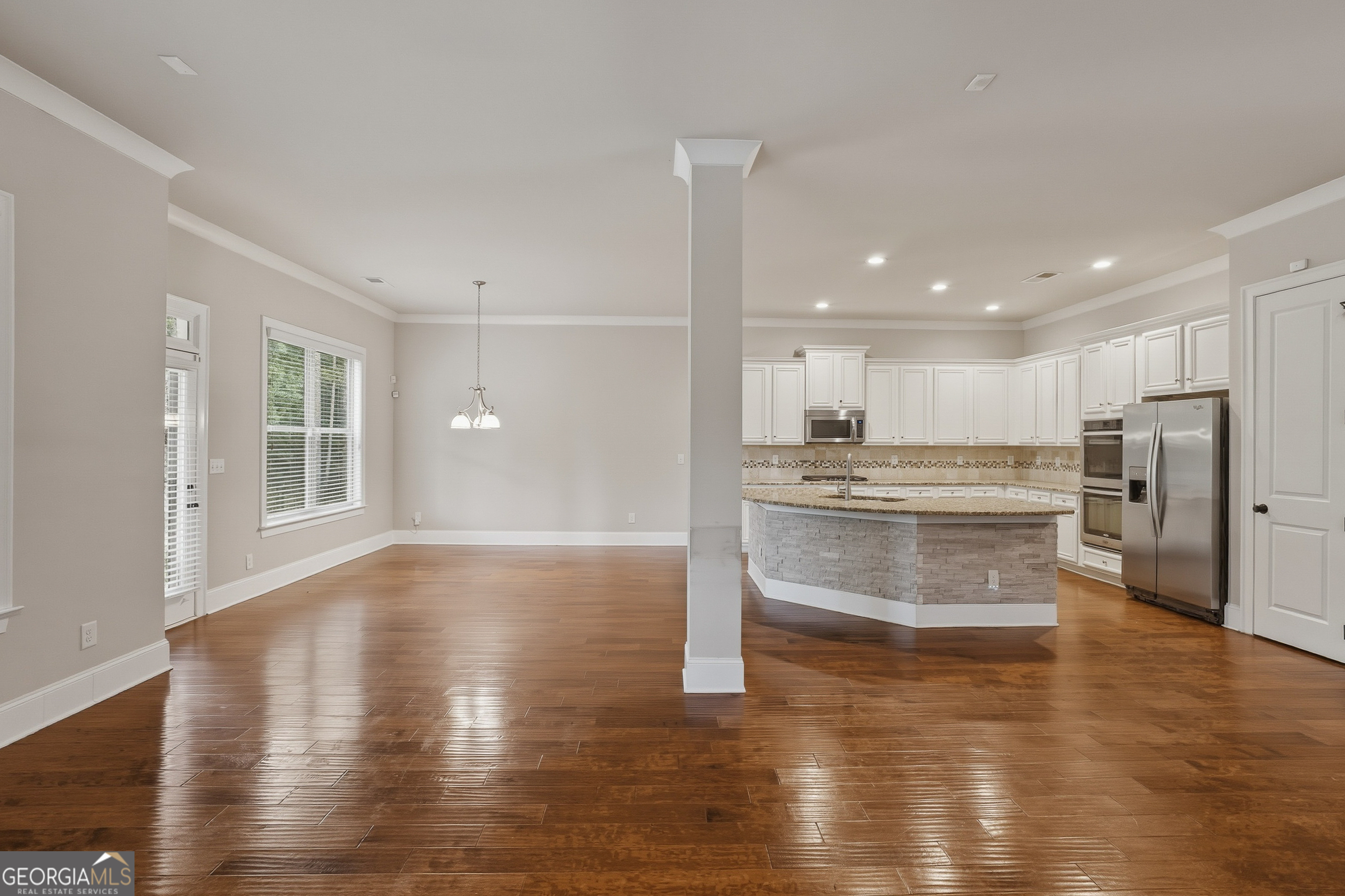 7112 Treveno Place Property Photo 16