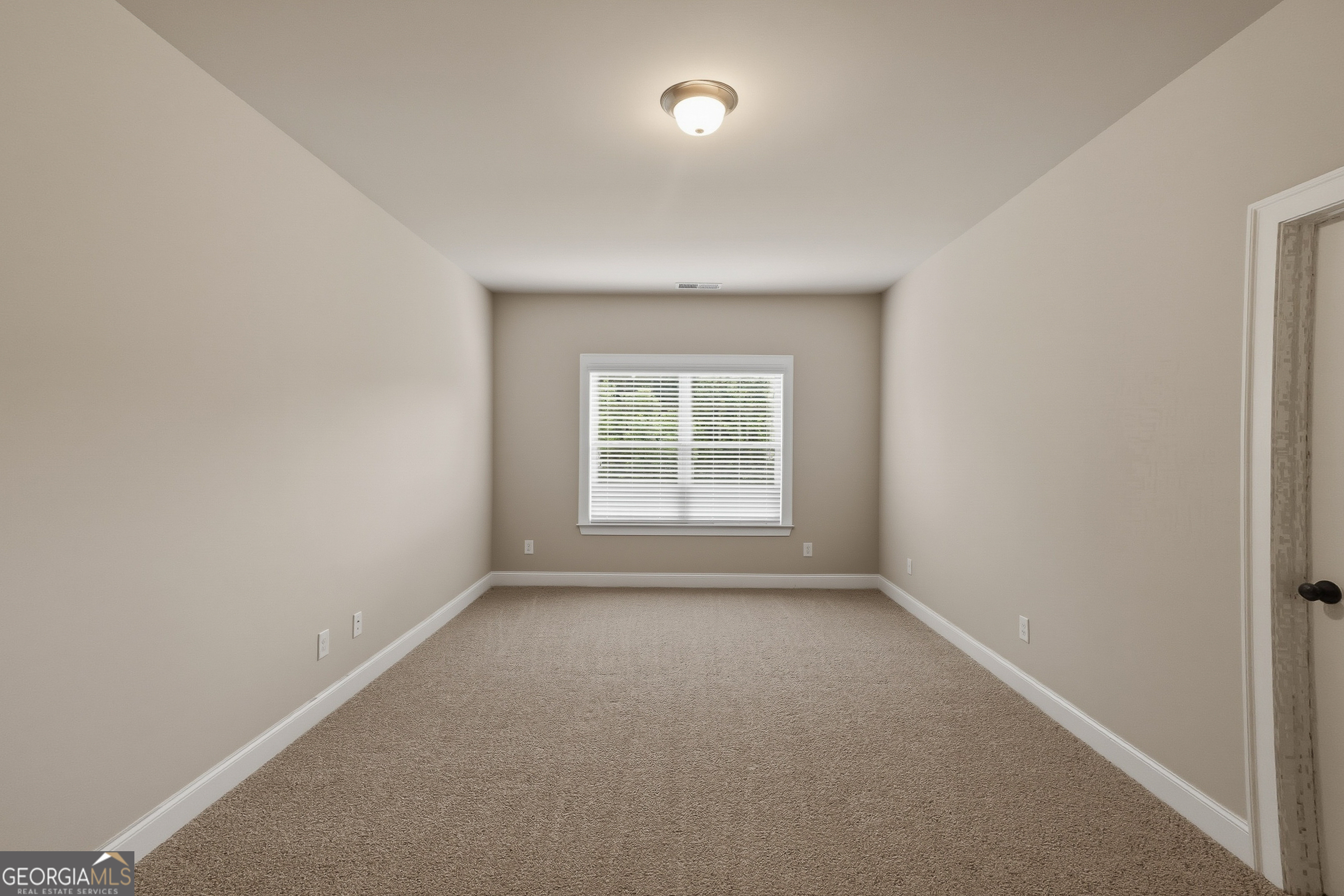 7112 Treveno Place Property Photo 21