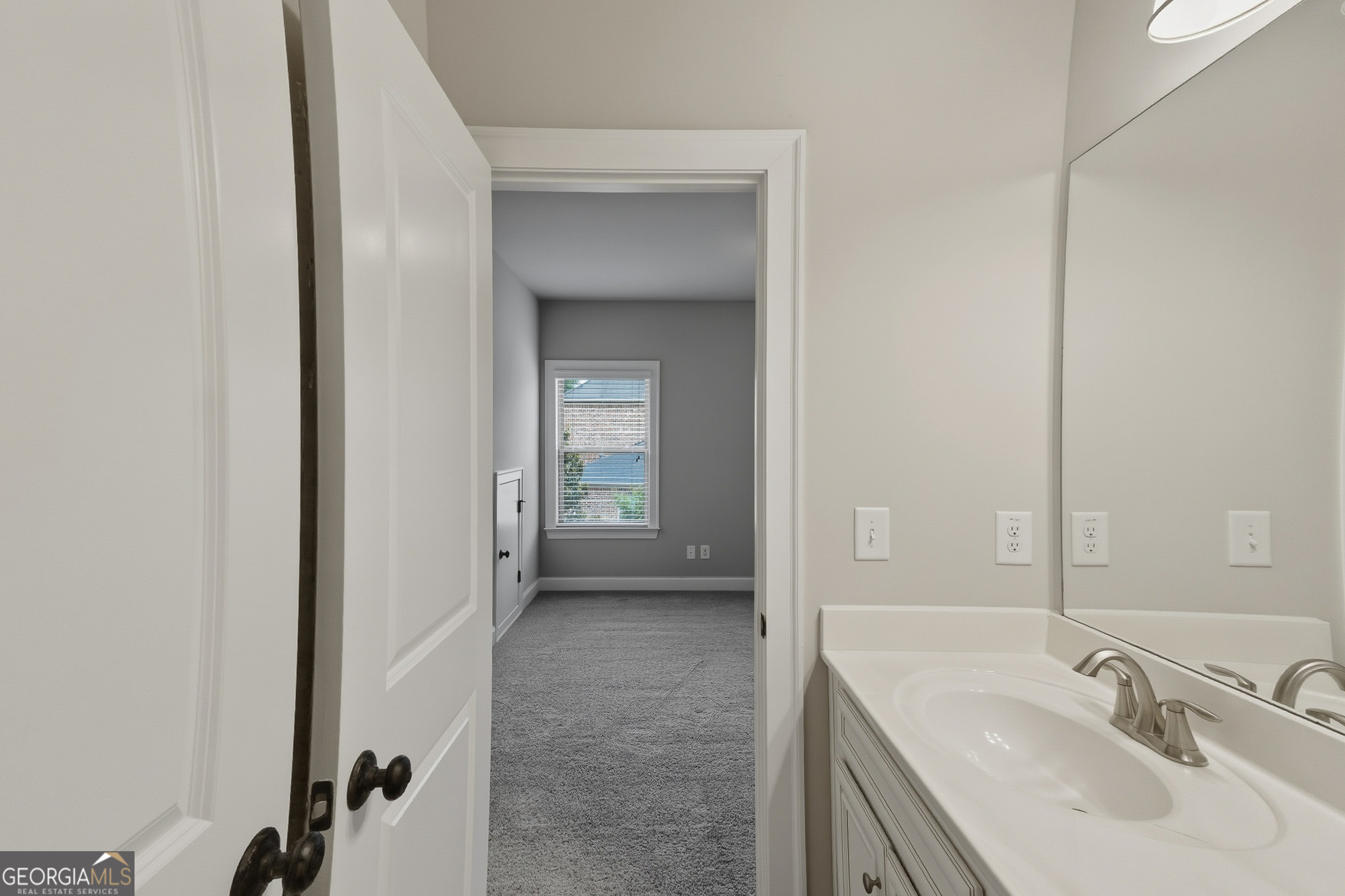 7112 Treveno Place Property Photo 32