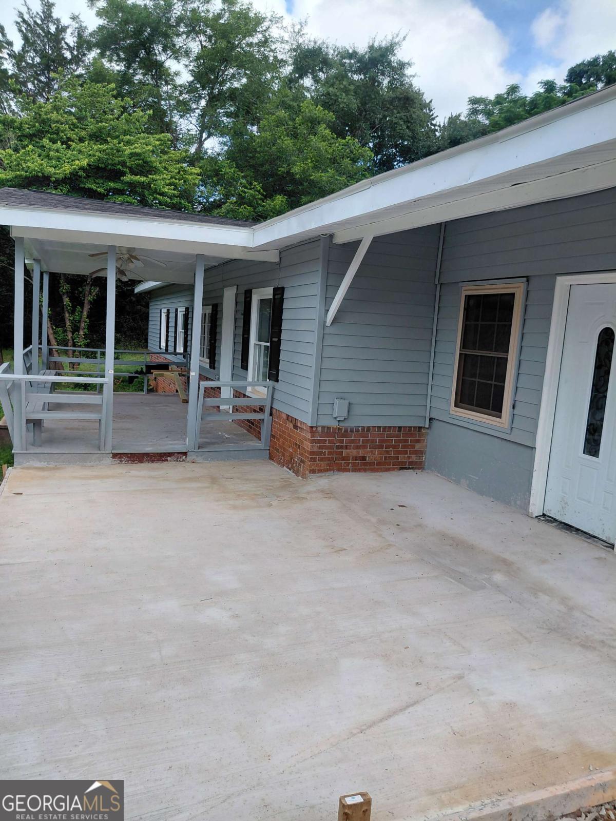 107 Brookview Drive Property Photo 1