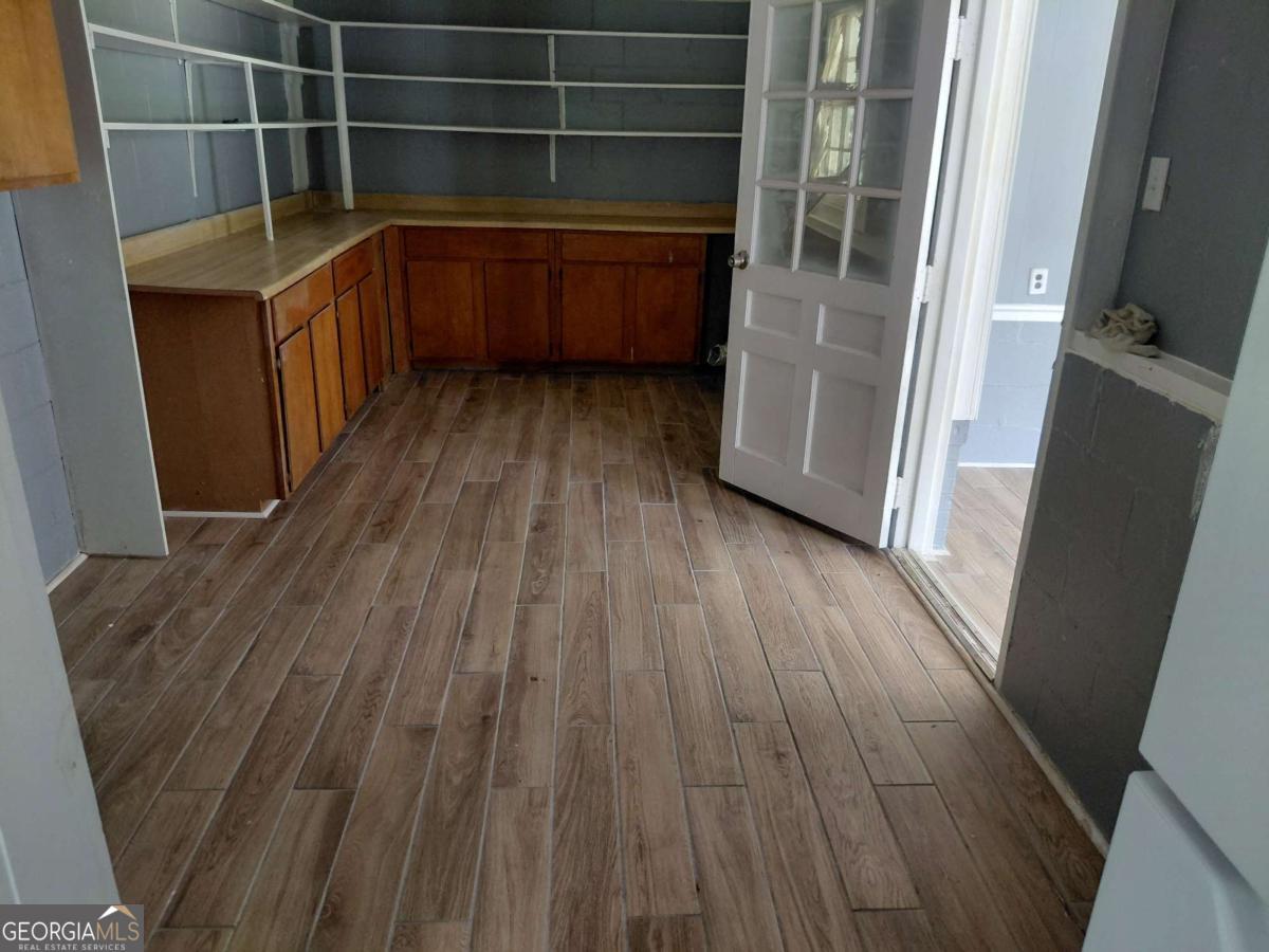 107 Brookview Drive Property Photo 7