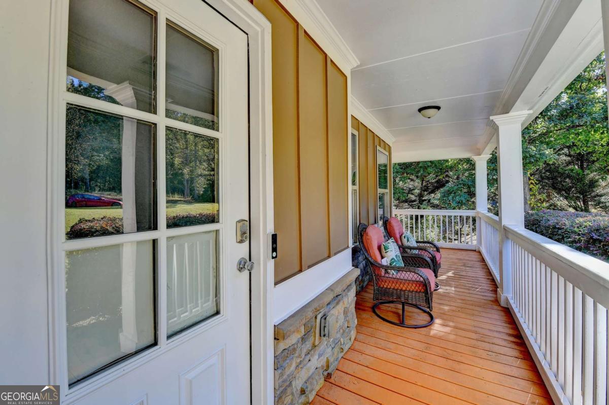 1755 Lark Trail Property Photo 3