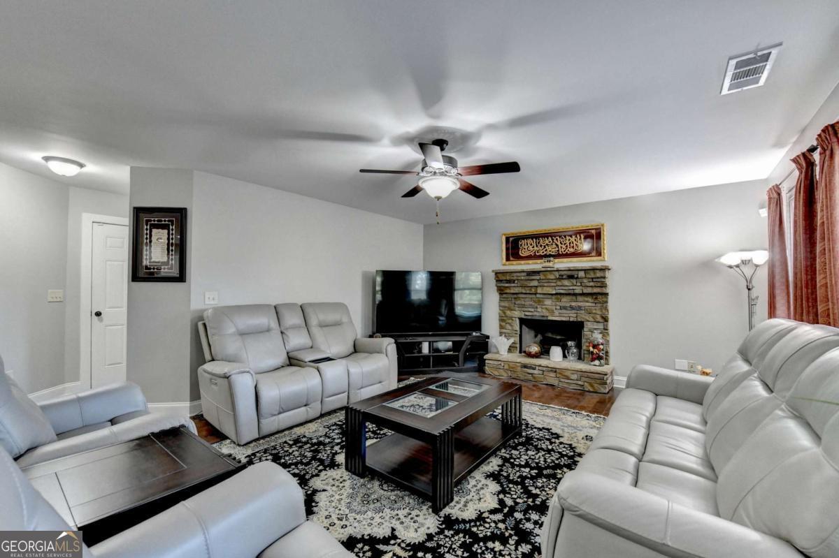 1755 Lark Trail Property Photo 25