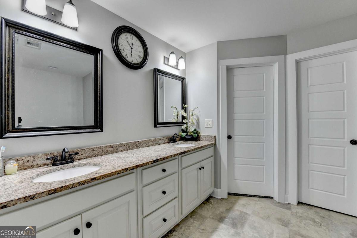 1755 Lark Trail Property Photo 47