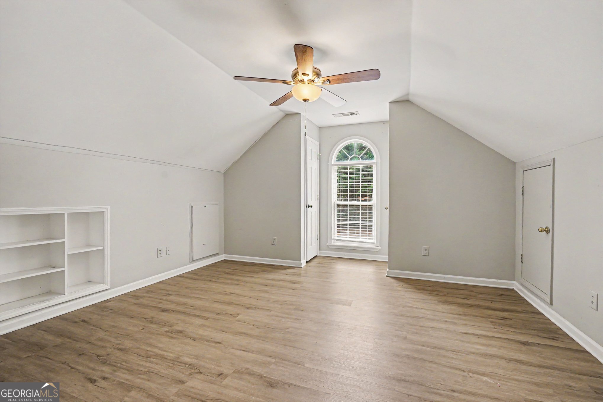 2642 Ambria Drive Property Photo 15