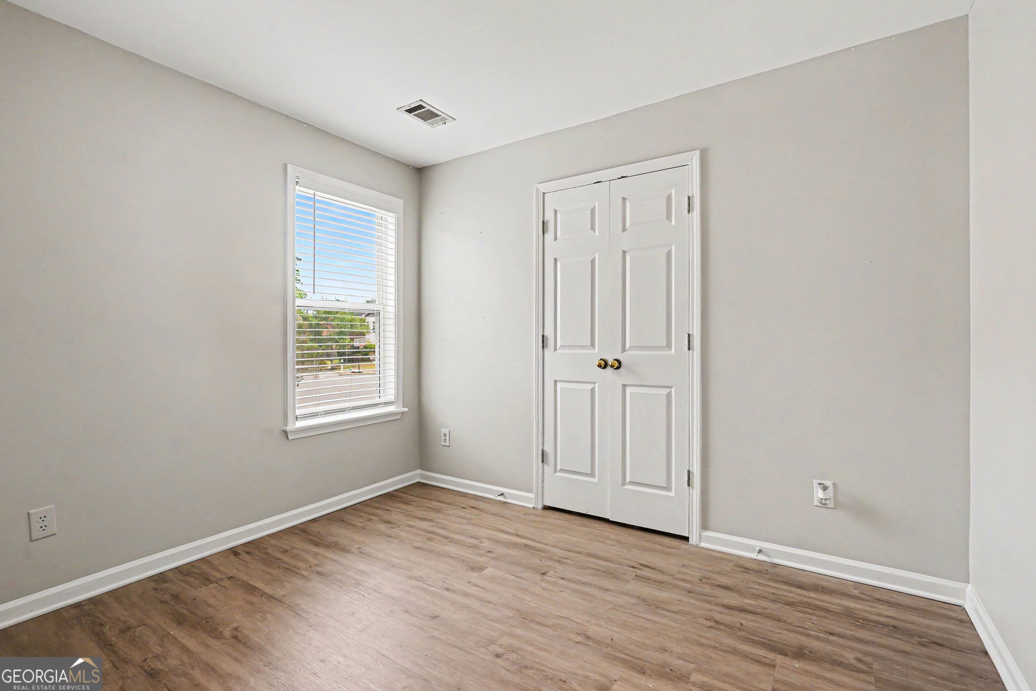 2642 Ambria Drive Property Photo 16