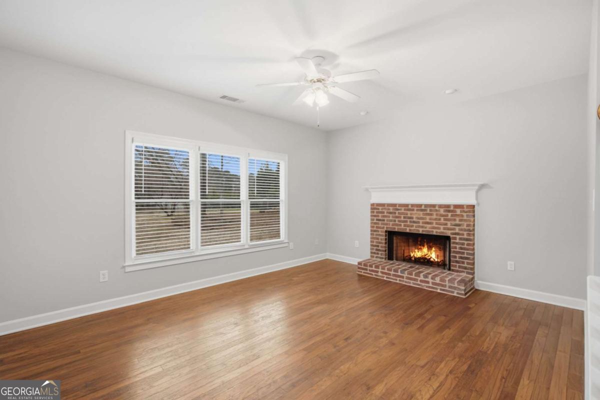 2650 Cobblestone Drive Property Photo 8