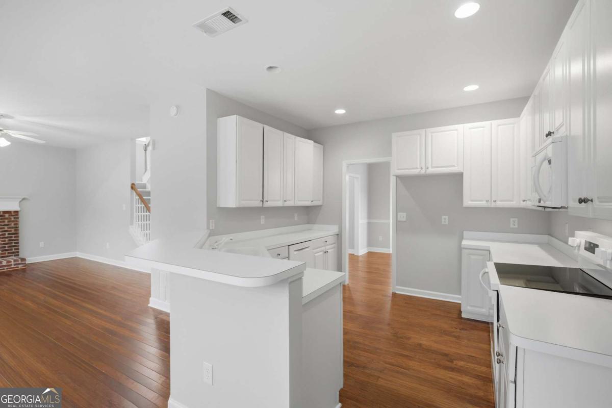 2650 Cobblestone Drive Property Photo 16